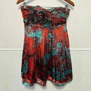 Deja Vu Strapless Formal Style Dress / Red & Blue